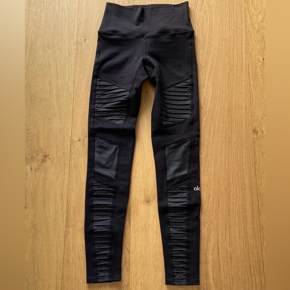 ALO Yoga Pants - ALO Black Moto Leggings